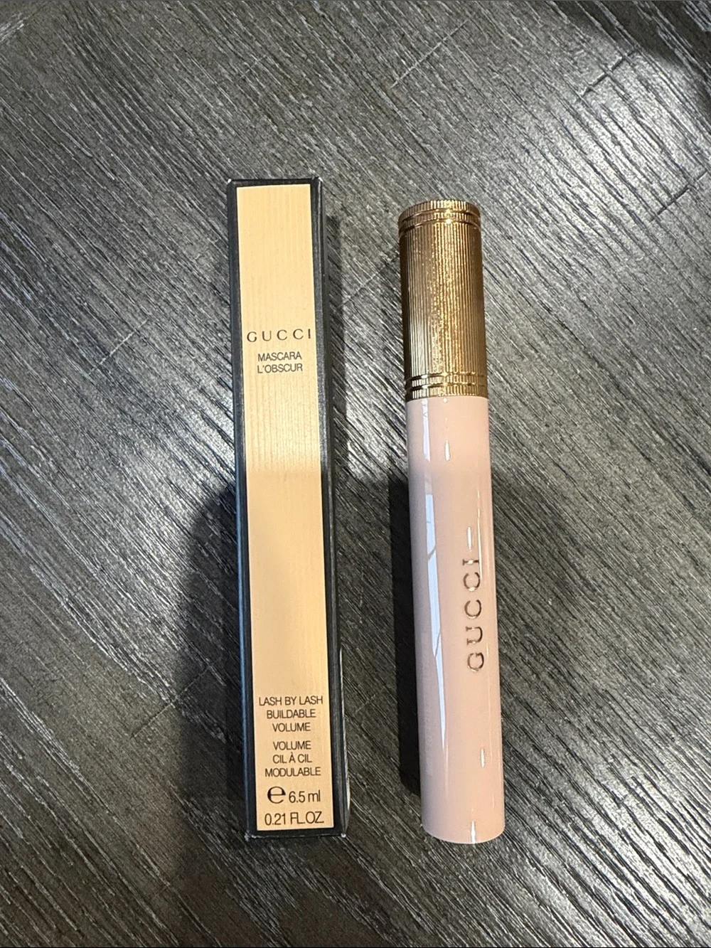 🆕Gucci Mascara L'Obscur Volumizing Buildable Liquid Eve Black 1 0.21 fl oz🆕